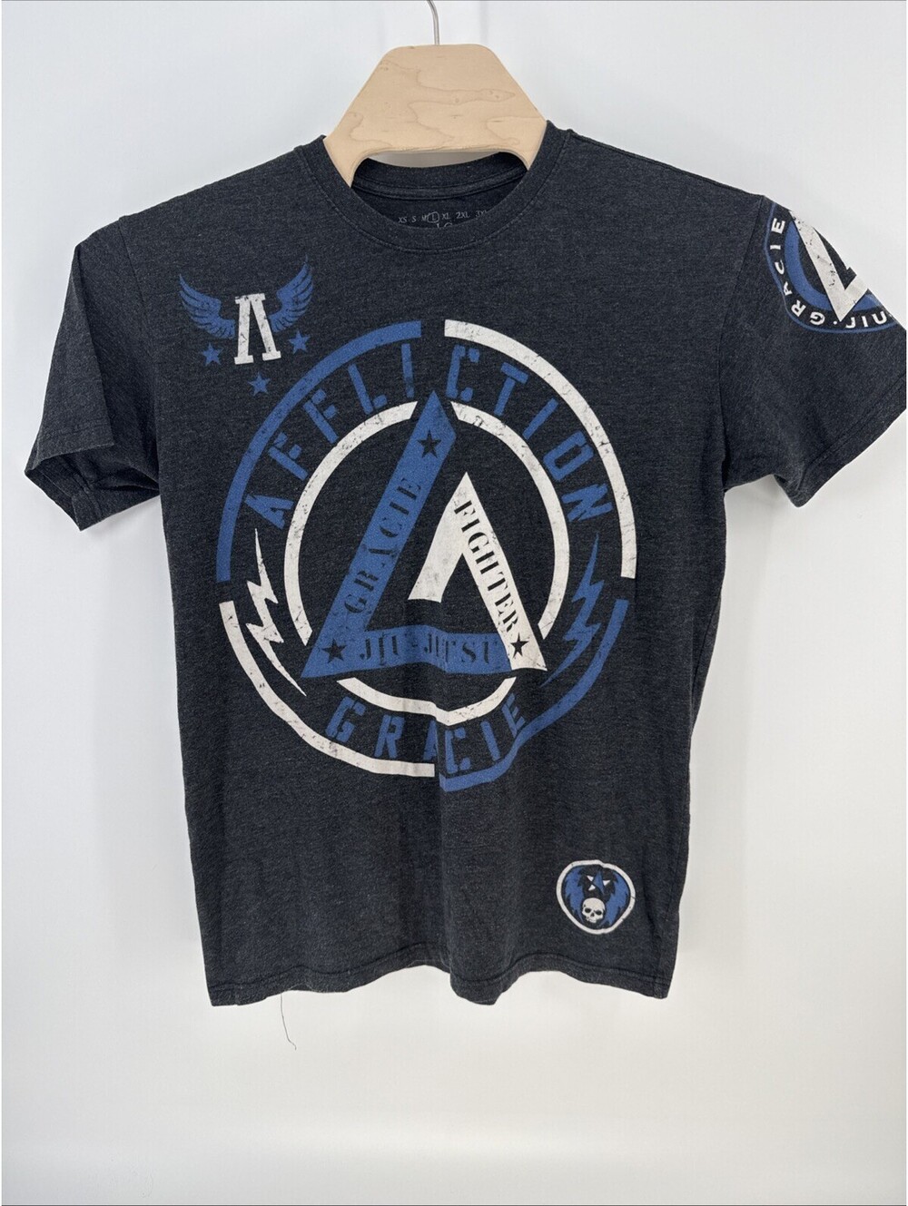 Affliction  Mens Large Gray Blue Gracie Jiu -Jitsu Fighter Graphic Short Sleeve